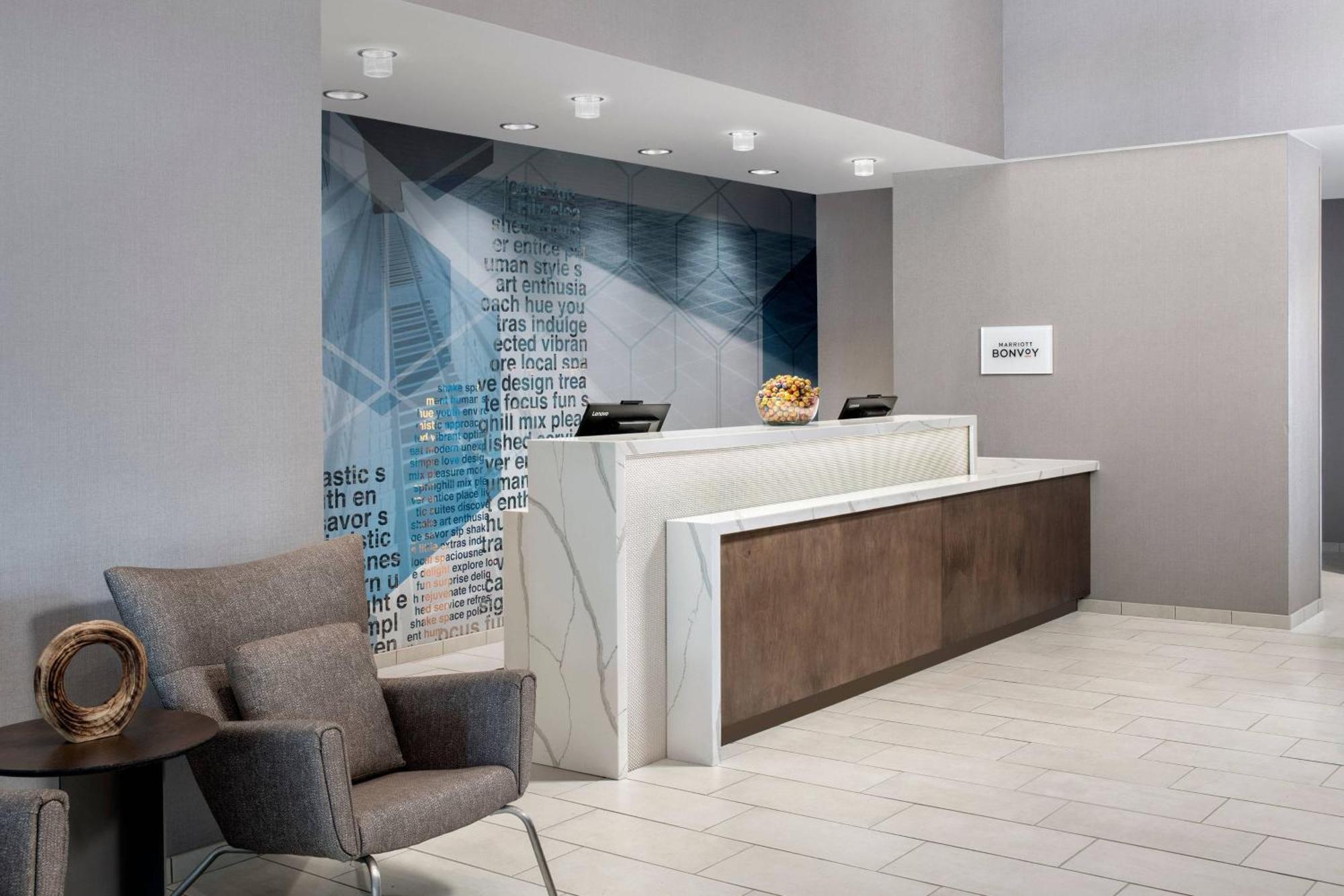 Springhill Suites By Marriott Atlanta Perimeter Center Sandy Springs Exterior foto